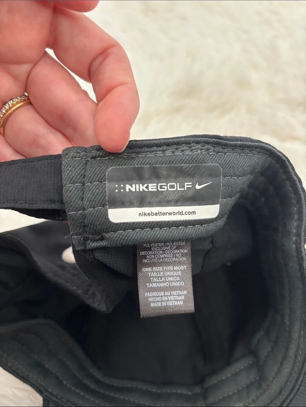 Nike Golf Hat - Picture 7 of 9